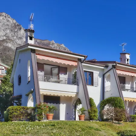 Claudias Flat Διαμέρισμα *